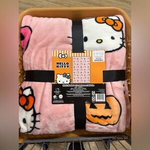Hello Kitty Pumpkin Halloween Throw Blanket TWIN